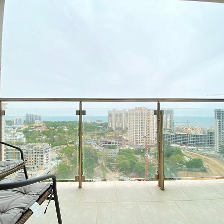 Skyview Apartments Odessa Extérieur photo